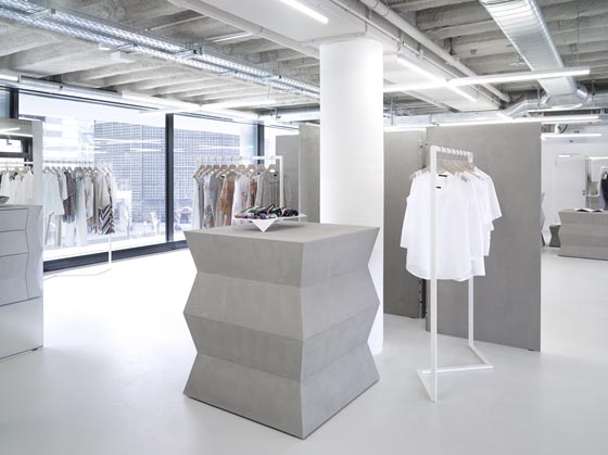 The first concept store for german fashion brand ODEEH signs by design studio Zeller&Moye