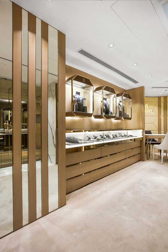 Stefano Tordiglione Design’s expertise in creating the ideal space for the jewellery